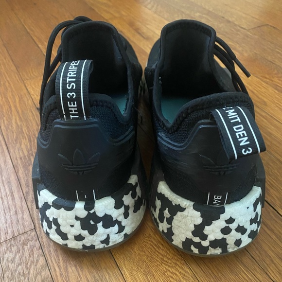 LIKE NEW - ADIDAS The 3 Stripes Camo Sole Sz 13 NMD_R1 - Picture 4 of 6